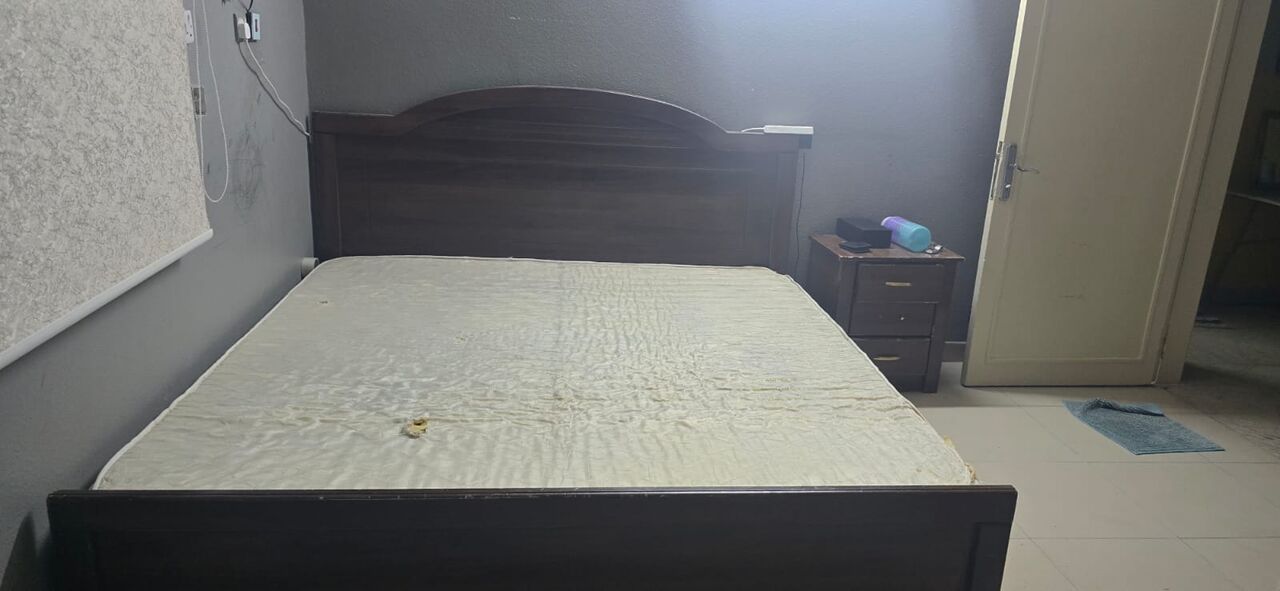 Riyadh, Furniture, SAR 50,  Bed Set For Sale 50 Rs