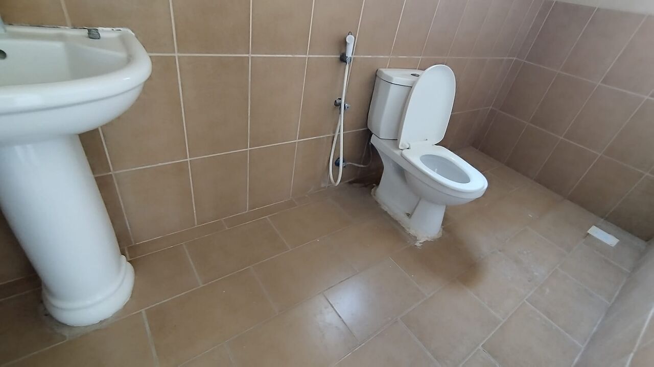 Manama, Apartments, Flats, Houses & Villas, BHD 150/year,  2 BR,  Aali:- 2Bhk Unfurnished Flat On Rrnt Close To Philipines School..