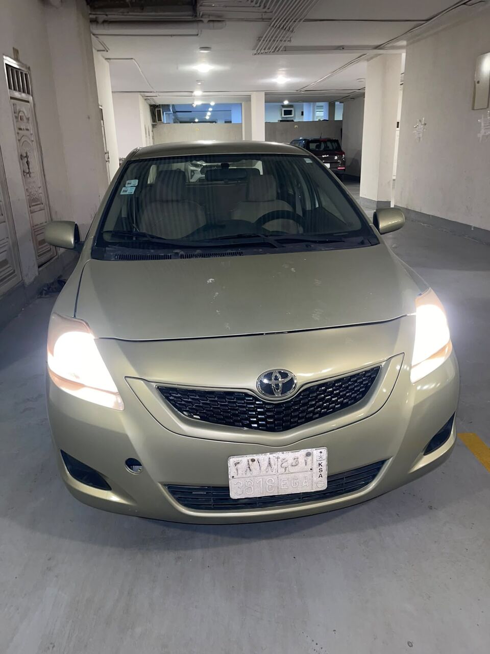 Al Ameer Fawwaz Junobi, Vehicles, Cars & Trucks , SAR 14000,  Yaris 2008,  2008,  Automatic,  400 KM,  Yaris  Windows Manual