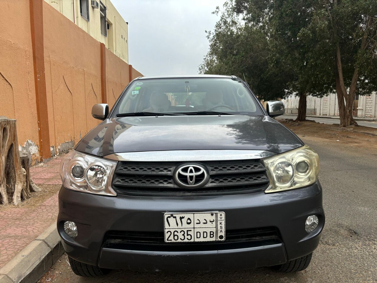 Al Rehab, Vehicles, Cars & Trucks , SAR 40000,  Toyota Fortuner,  2010,  Automatic,  370000 KM,   SRS  Good Conditions Family Use