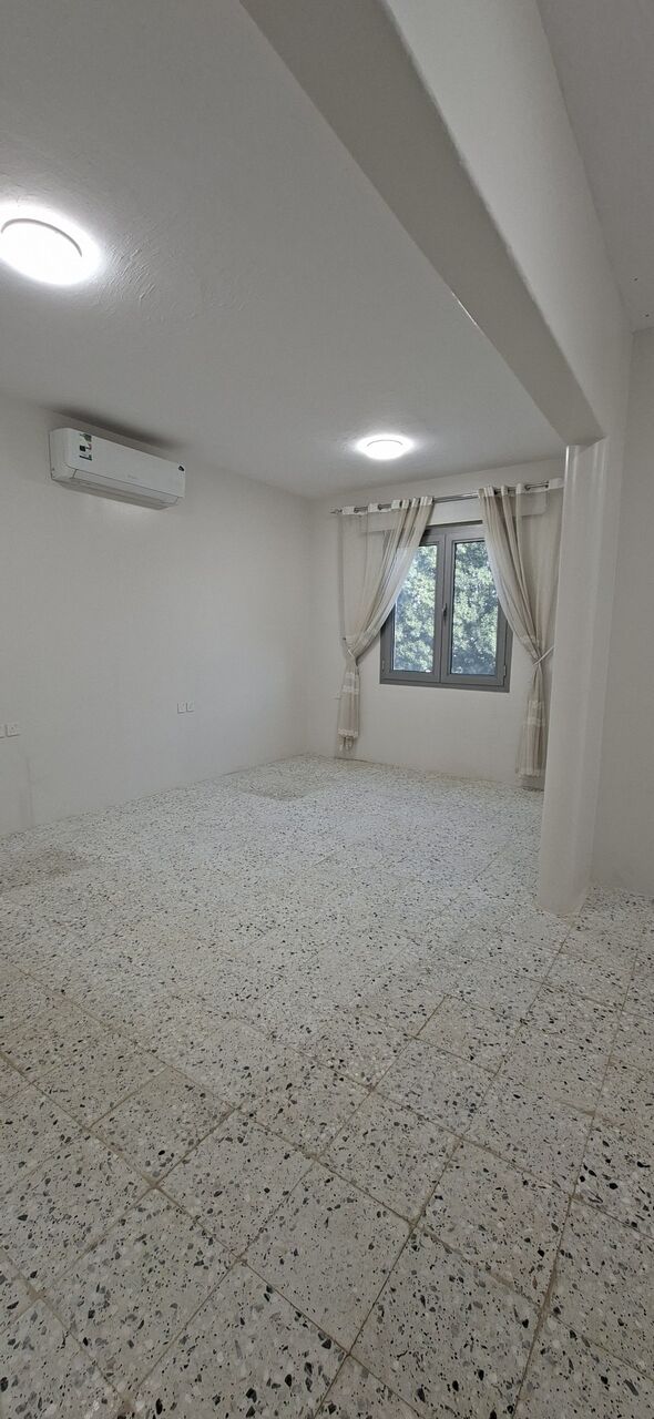 Riyadh, Apartments, Flats, Houses & Villas, SAR 64/year,  2 BR,  160 Sq. Meter,  Floor In A Villa Overlooking A Public Park At Rabwah, Riyadh