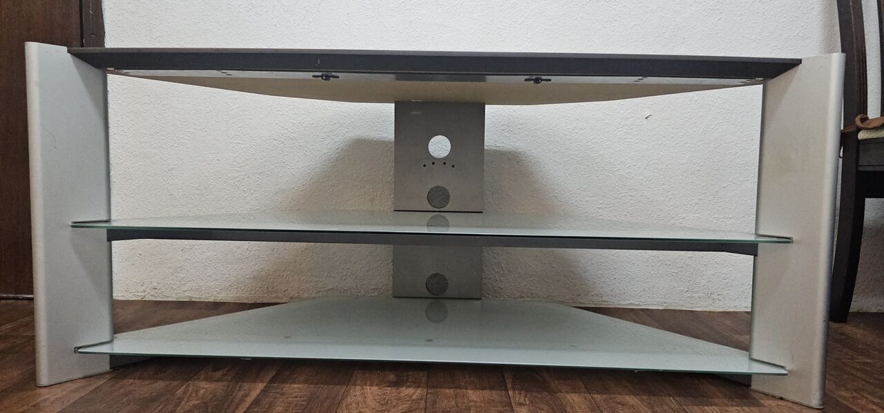 Jubail, Furniture, SAR 50,  Good Condition TV Trolly For Sale
