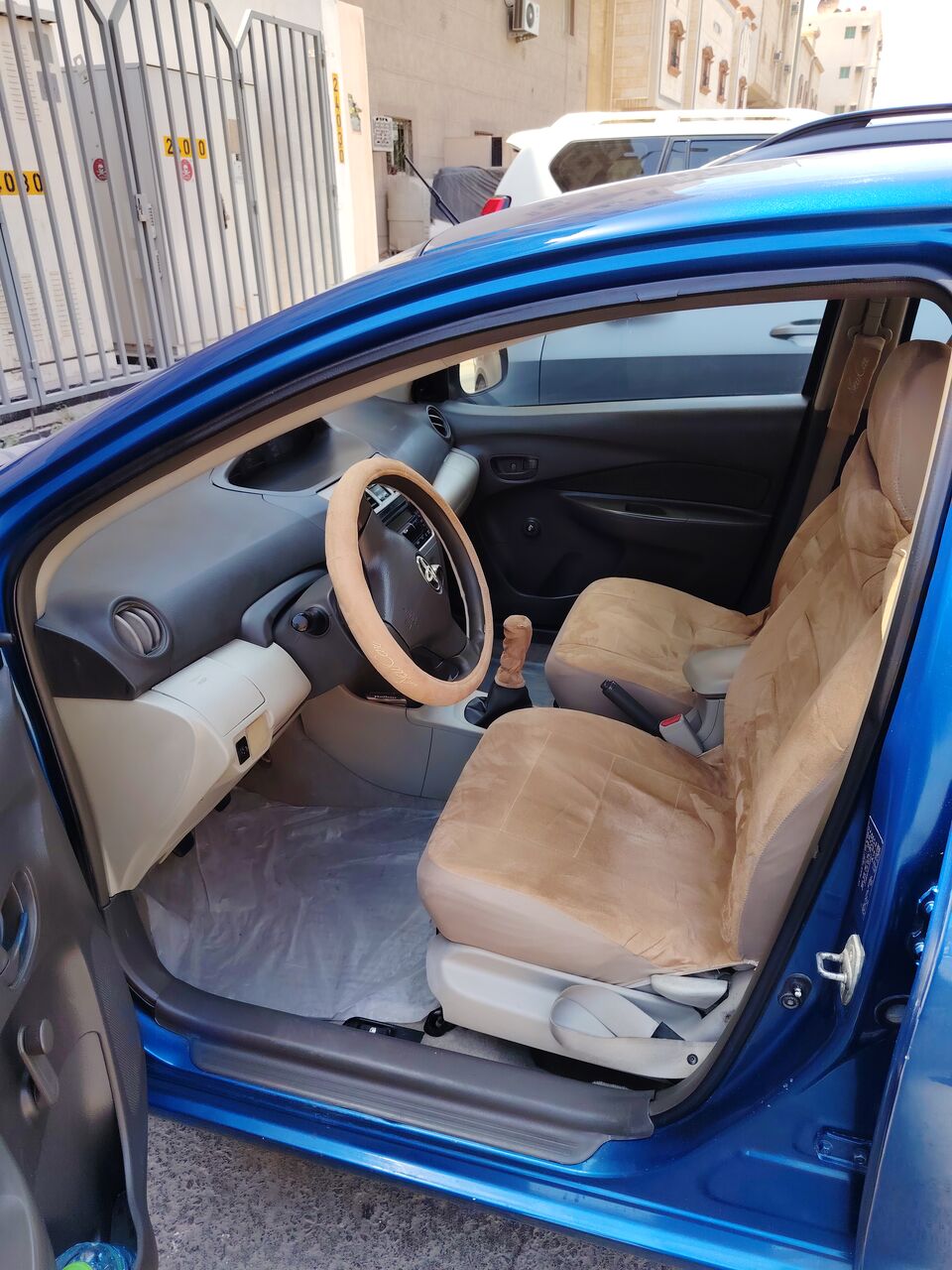 Jubail, Vehicles, Cars & Trucks , SAR 17000,  Toyota Yaris,  2012,  Manual,  140000 KM,    For Sale