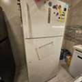 SAR 800,  Refrigerator(fridge) And Cooking Range With Oven For Sale