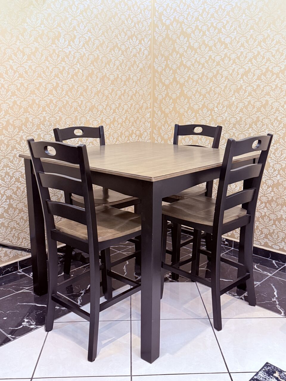 Al Badiyah, Furniture, SAR 1800,  URGENT SALE &ndash; Ashley Dining Table Set With 4 Chairs