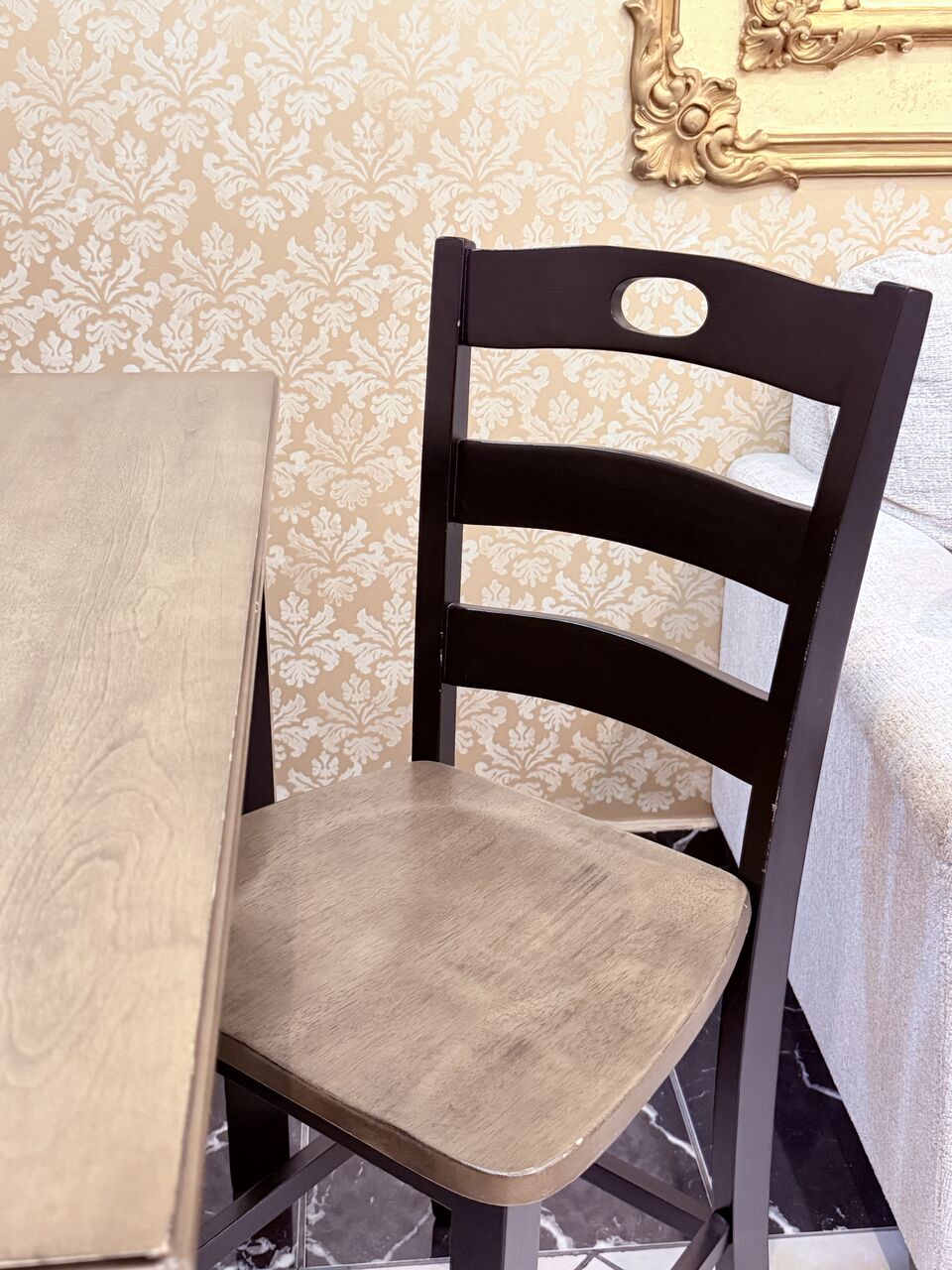 Al Badiyah, Furniture, SAR 1800,  URGENT SALE &ndash; Ashley Dining Table Set With 4 Chairs