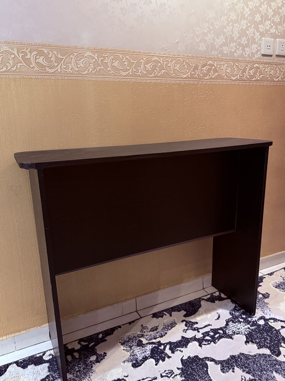Al Badiyah, Furniture, SAR 100,  Black Serving / Entrance Console
