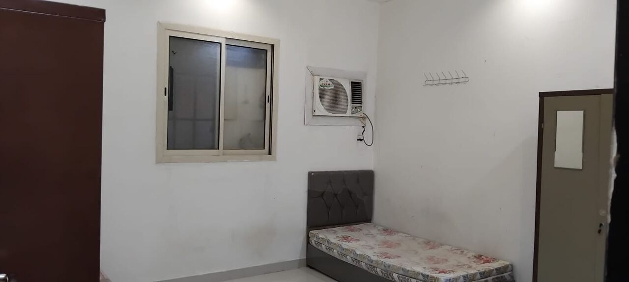 Riyadh, Rooms for Rent, SAR 1500/month,  1416 Sq. Meter,  Fully Furnished Room Or Bed Space Available.