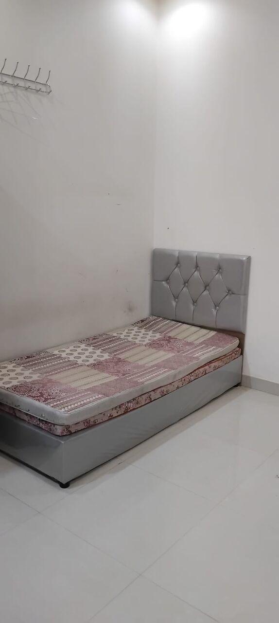Riyadh, Rooms for Rent, SAR 1500/month,  1416 Sq. Meter,  Fully Furnished Room Or Bed Space Available.