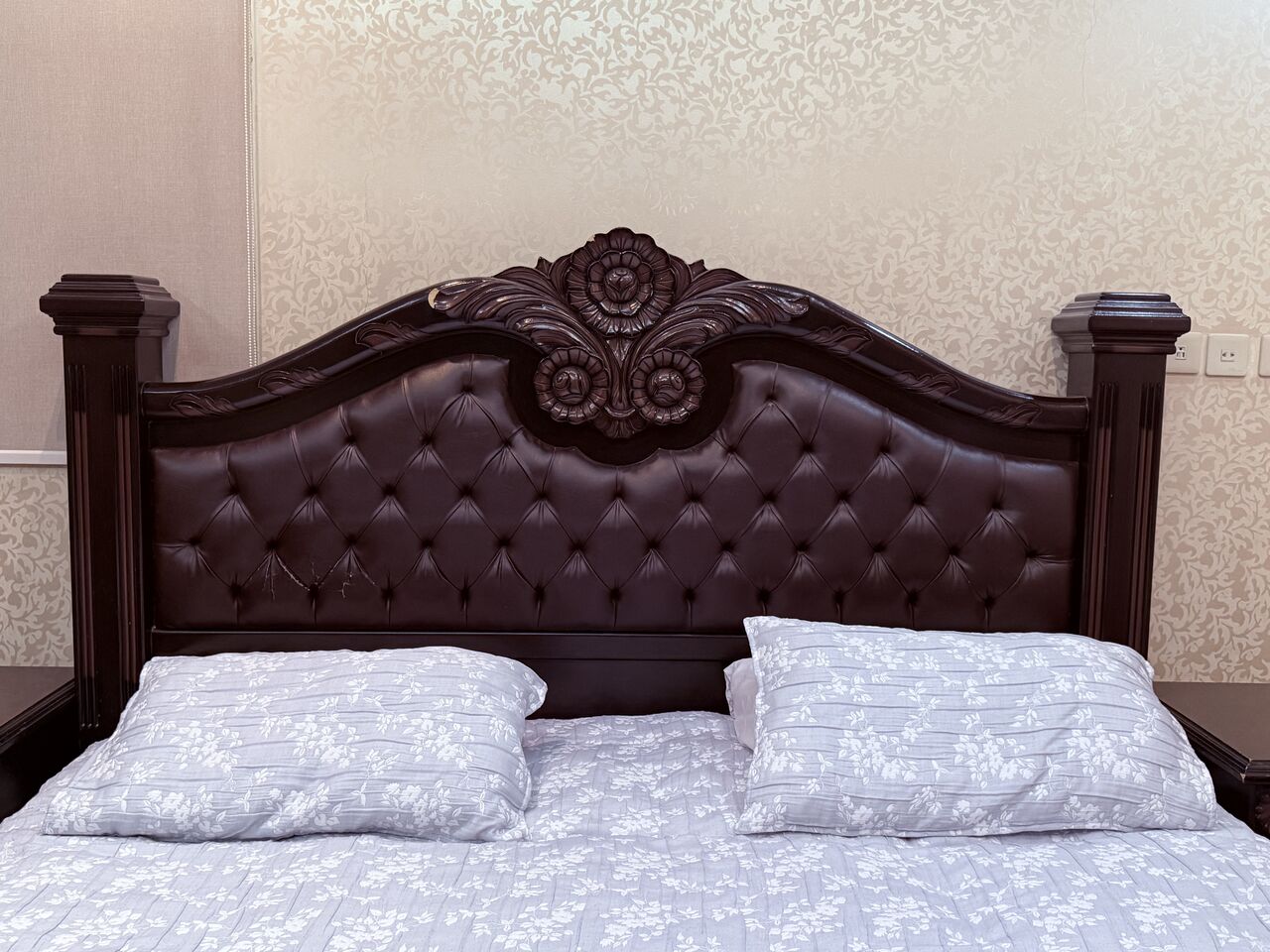 Al Badiyah, Furniture, SAR 1800,  Urgent Sale | Complete Bed Set