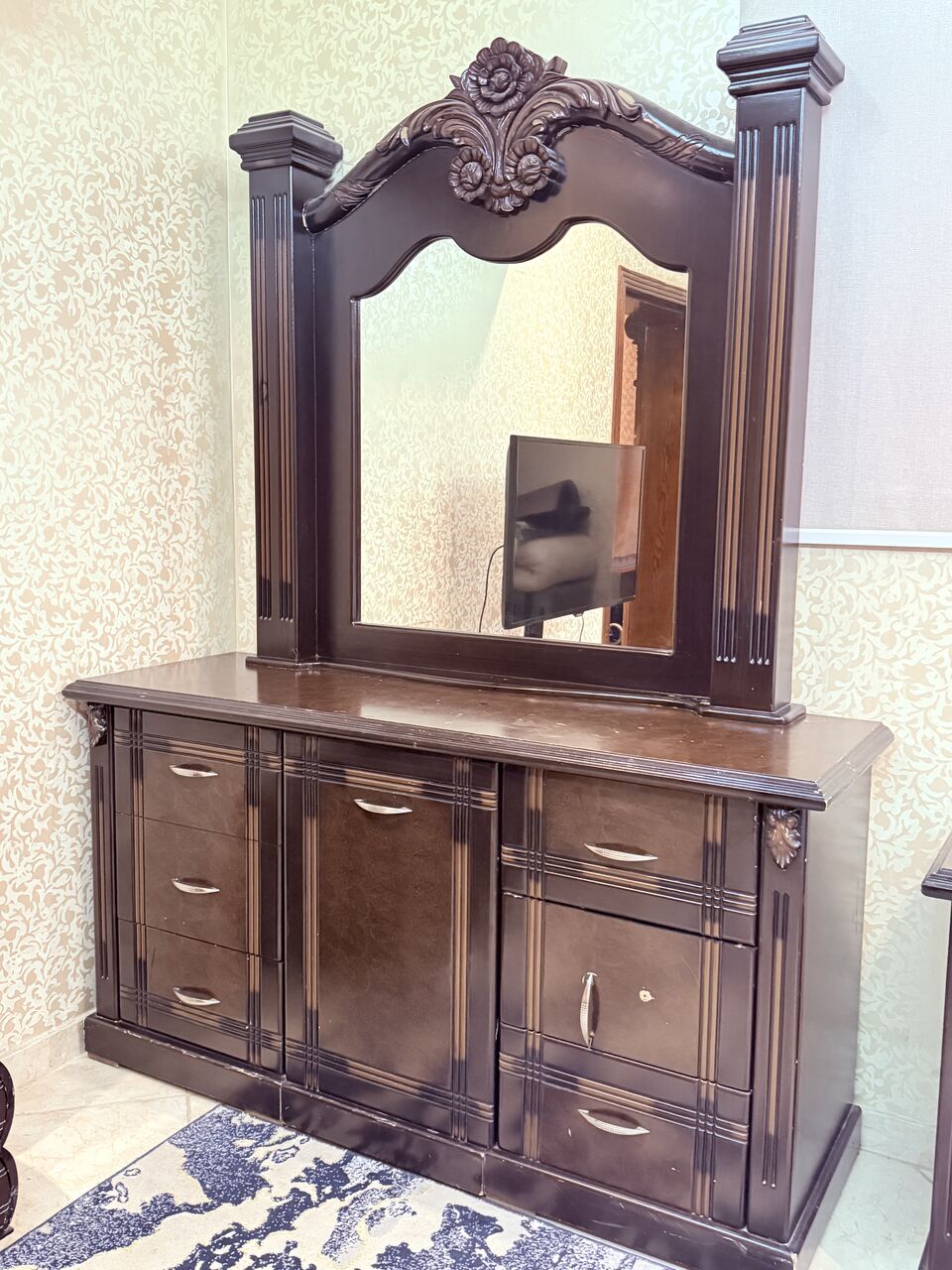Al Badiyah, Furniture, SAR 1800,  Urgent Sale | Complete Bed Set
