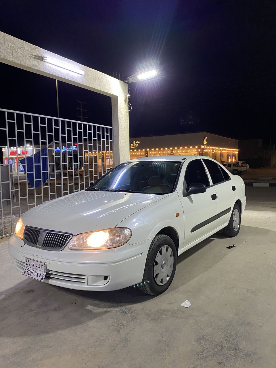 Riyadh, Vehicles, Cars & Trucks , SAR 15000,  Nissan Sunny,  2009,  Automatic,  330000 KM,  Al-Nadwa