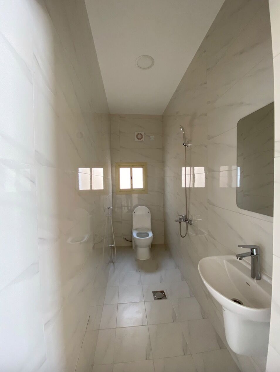 Bani Jamra, Apartments, Flats, Houses & Villas, BHD 120/month,  Studio,  For Rent &ndash; Studio Apartment In Bani Jamra.