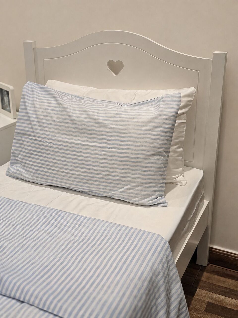 Riyadh, Furniture, SAR 650,  Home Centre Kids Single-Bed + Foam Mattress