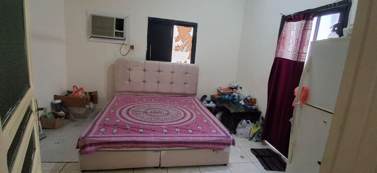 Al Aziziyah, Apartments, Flats, Houses & Villas, SAR 1250/month,  2 BR,  2BHK -  At Prime Location Near ISJ Girl Section - Near Zohra Masjid