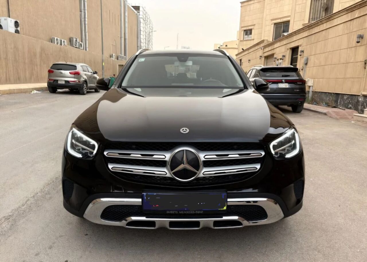 Riyadh, Vehicles, Cars & Trucks , SAR 1,  Mercedes-Benz GLC,  2020,  Automatic,  76000 KM,