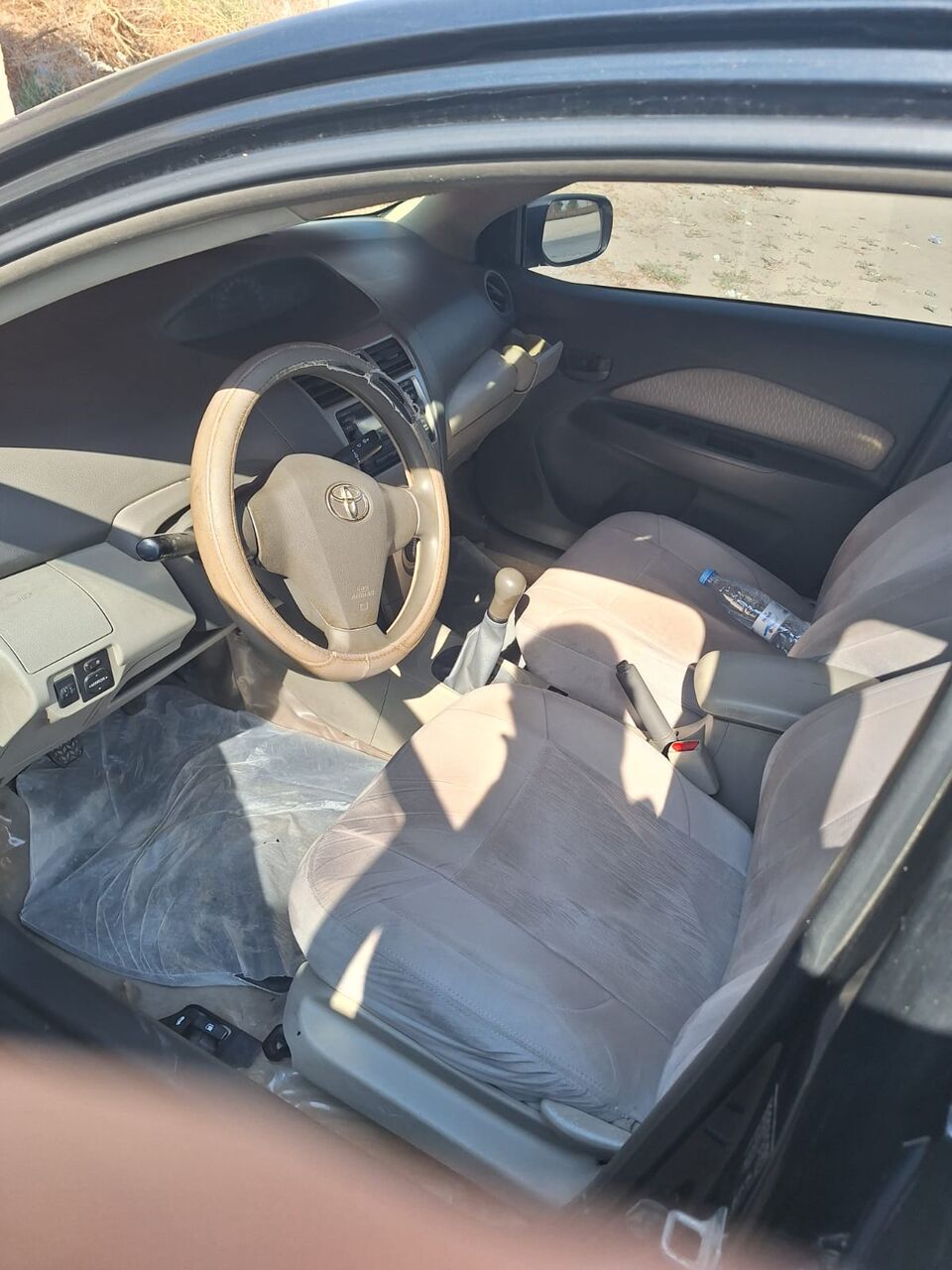 As Saffaniyah, Vehicles, Cars & Trucks , SAR 17000,  Toyota Yaris,  2011,  Manual,  407000 KM,  4-Sep-2026