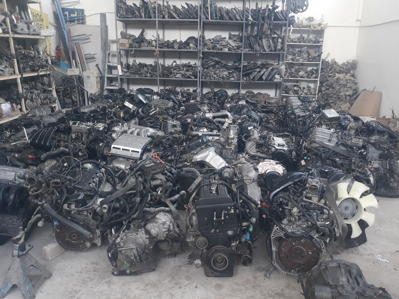 Hamala, Auto Parts, BHD 100,  Sales Japan Cars Engines & Gearboxes. Contact On Whats App: 35317080
