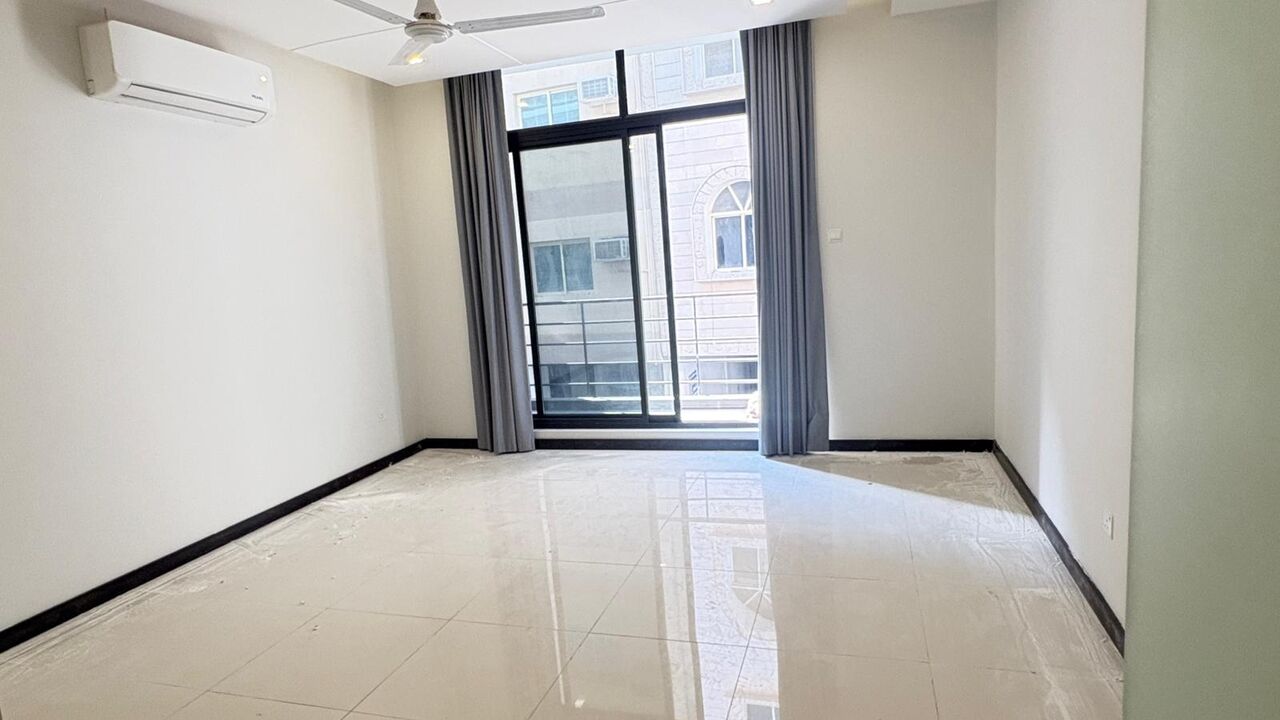 East Riffa, Apartments, Flats, Houses & Villas, BHD 180/month,  1 BR,  1 BHK Semi Furnished Flat For Rent In East Riffa With EWA