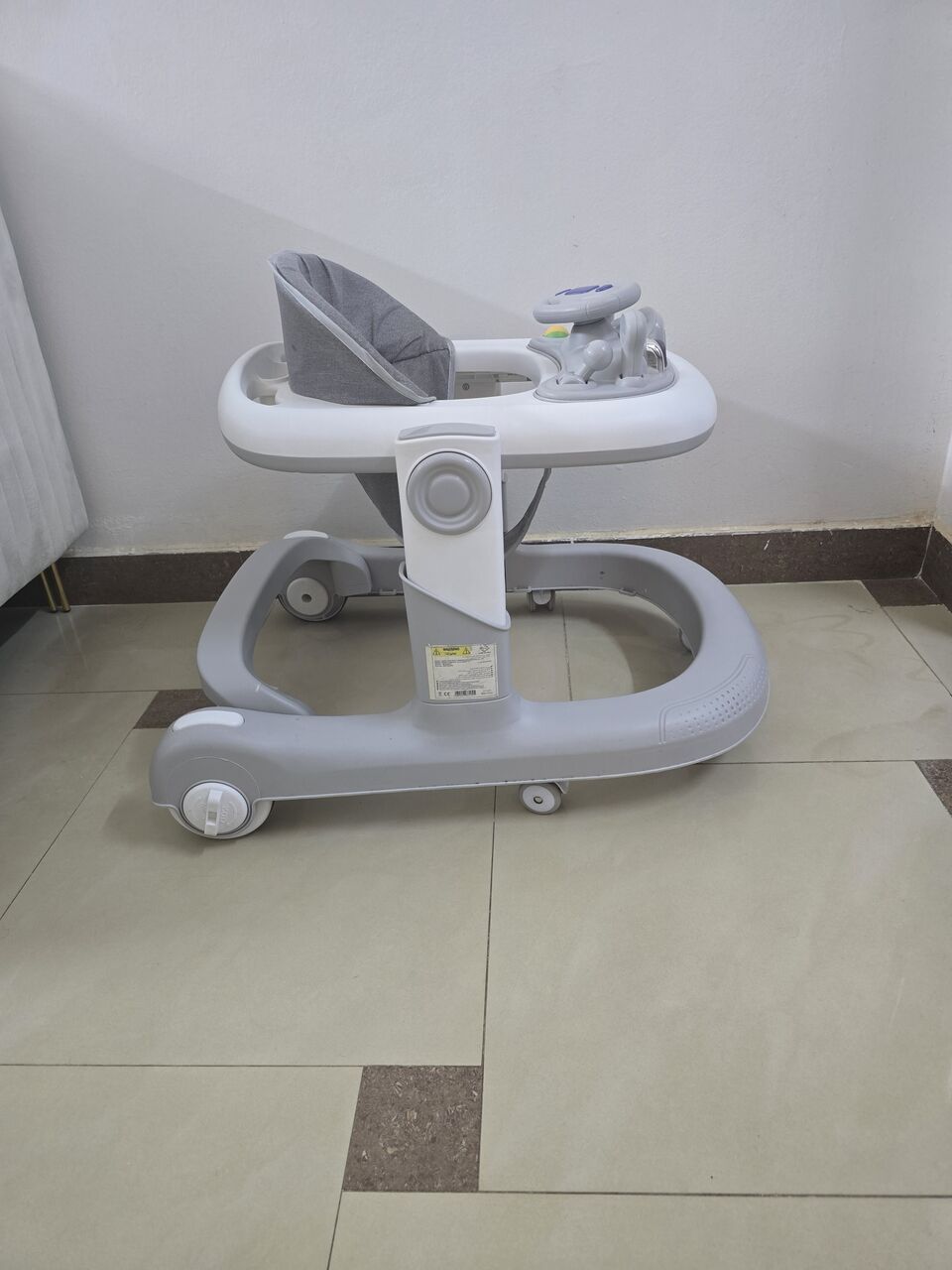 Riyadh, Baby & Kid Stuff, SAR 100,  Baby Chair, Walker, Car Seat, Stroller