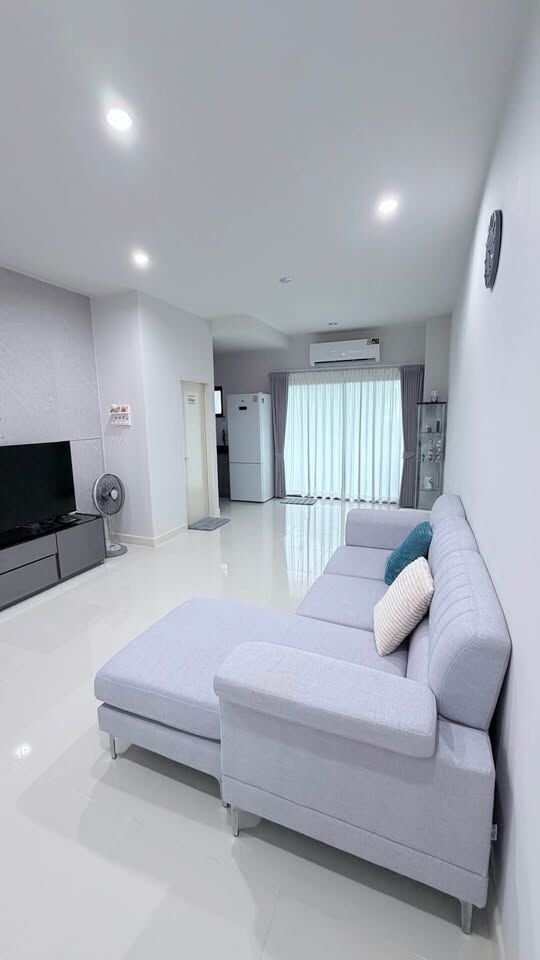Bangkok, Villas, THB 28000,  18 Sq. Feet,  ให้เช่าทาวโฮม3ชั้น ใกล้จุดขึ้น-ลงทา