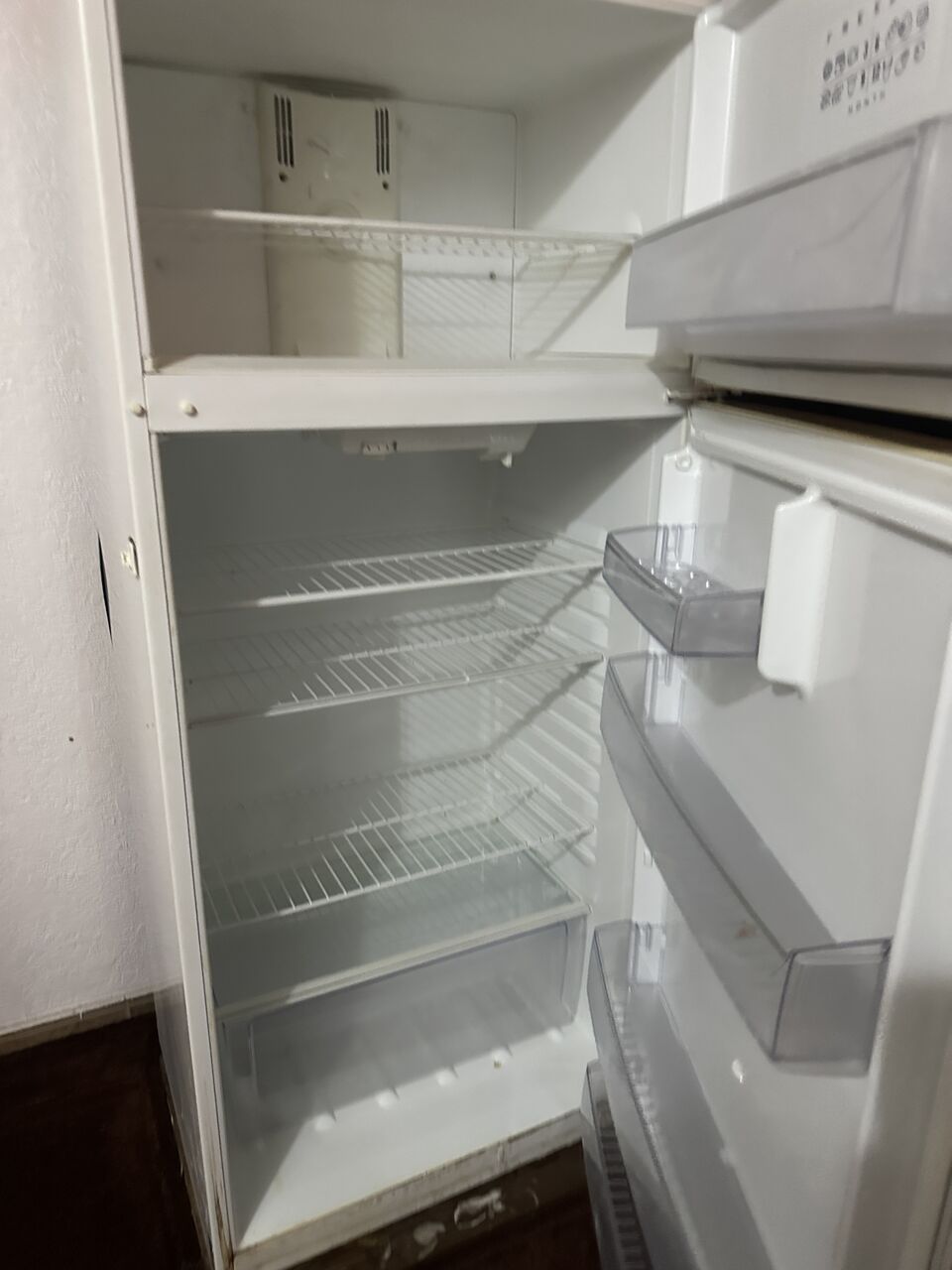 Dammam, Household Items, SAR 700,  Freeze With Good Condition
