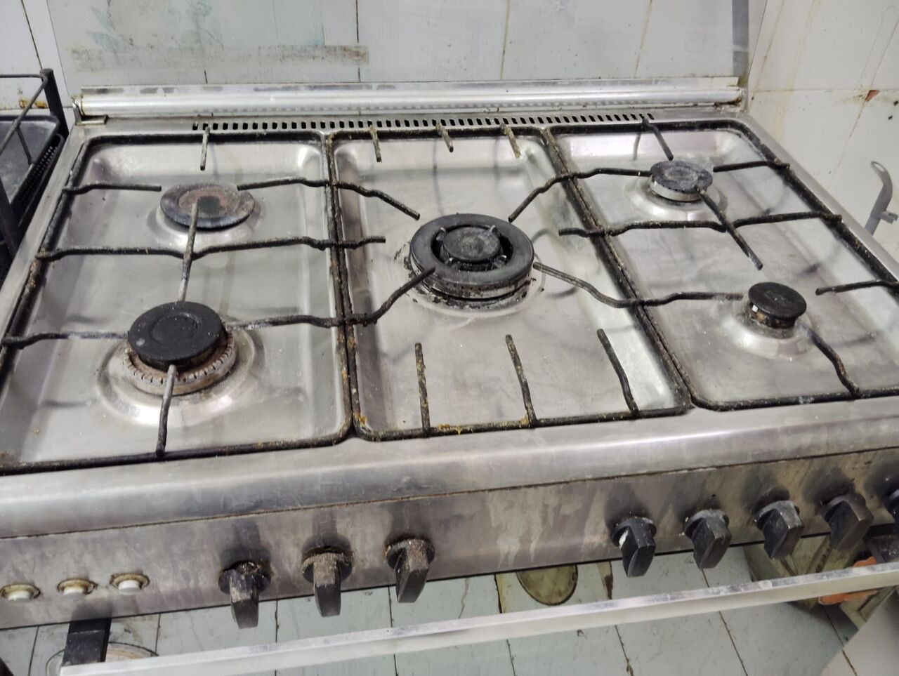 Al Wizarat, Furniture, Furniture For Sale Good Condition