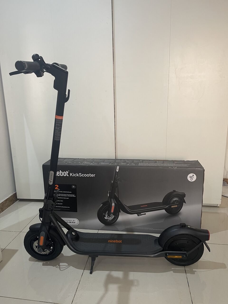 Al Rawabi, Bicycles, SAR 1600,  Adult Electric Scooter F2 Segway-Ninebot (New / Jarir Box Included)