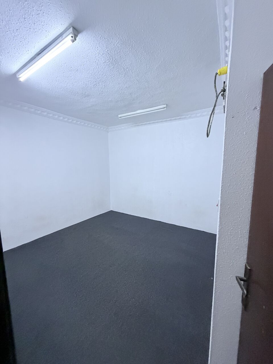 Al Dana, Commercial Villas, SAR 2500,  Apartment For Rent Semi Furnished