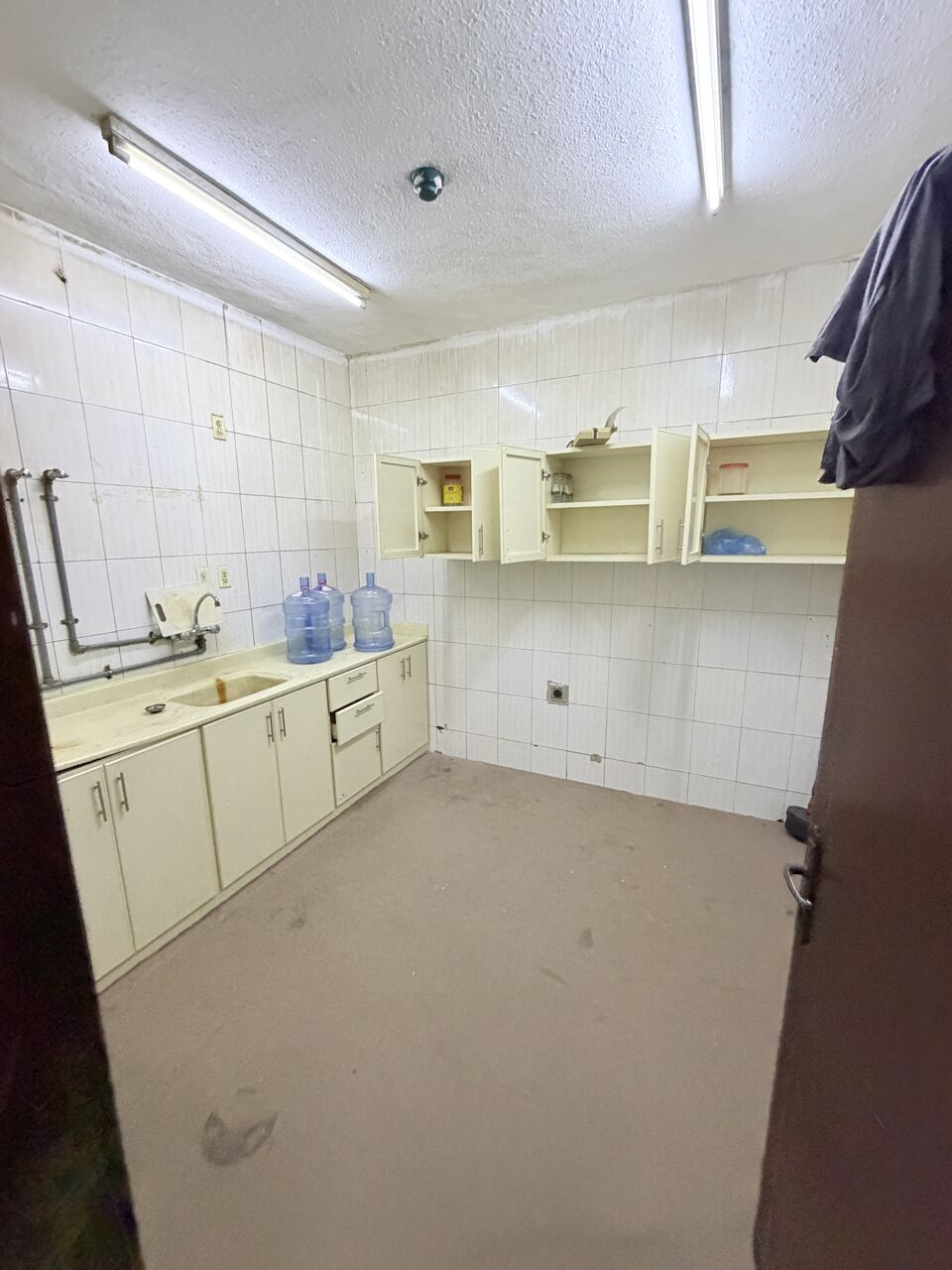 Al Dana, Commercial Villas, SAR 2500,  Apartment For Rent Semi Furnished