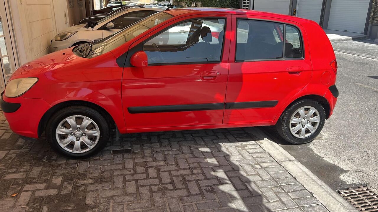 Manama, Vehicles, Cars & Trucks , BHD 800,  Hyundai Getz,  2008,  Automatic,  150000 KM,  Hyundai Gutz