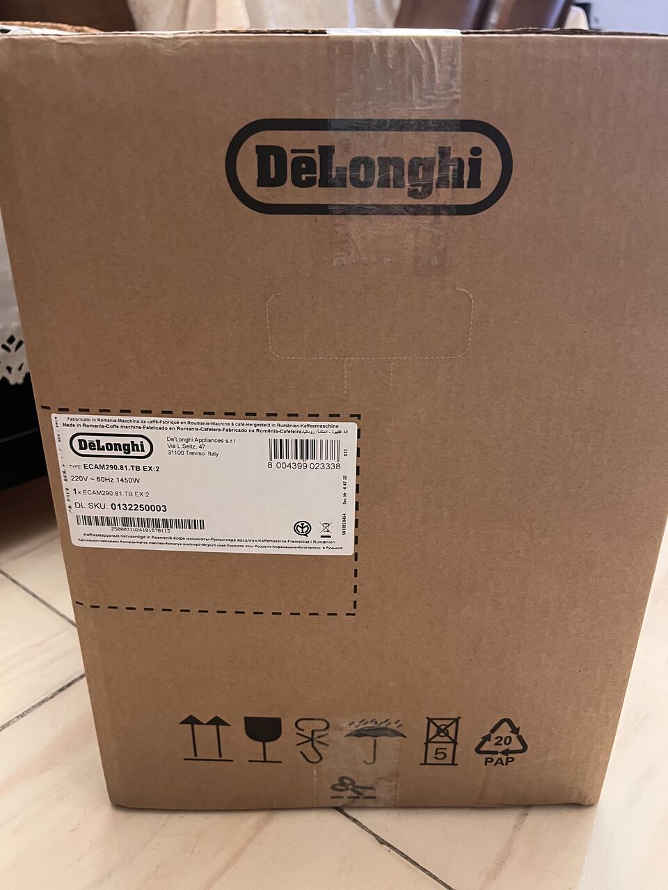 Al Malaz, Appliances, SAR 2499,  De&rsquo;Longhi MAGNIFICA EVO Fully Automatic Coffee Machine &ndash; Bean To Cup