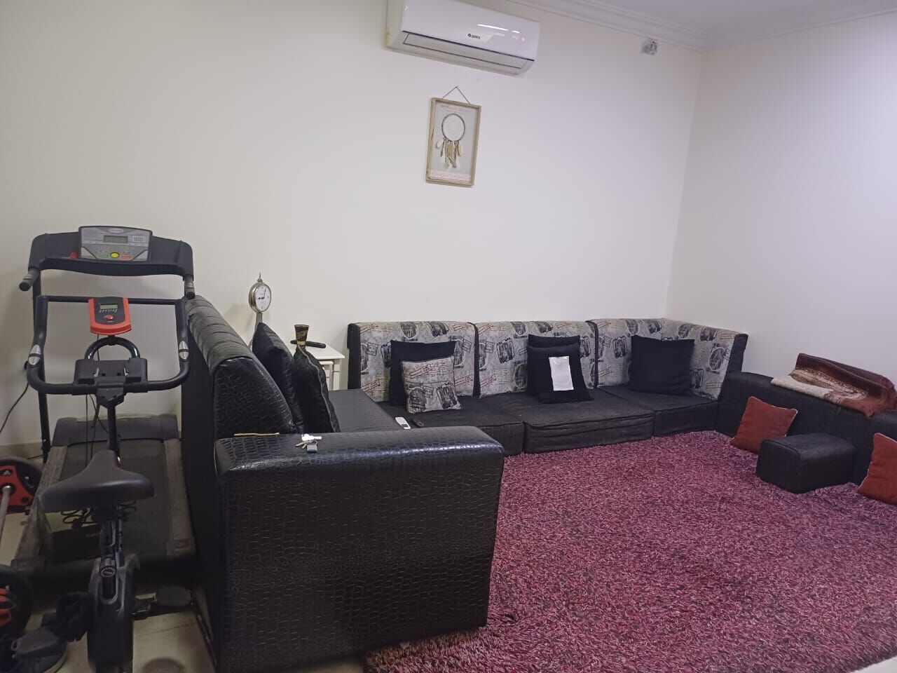 Al Malaz, Rooms for Rent, Furnished,  Furnished Room Available In Al Malaz