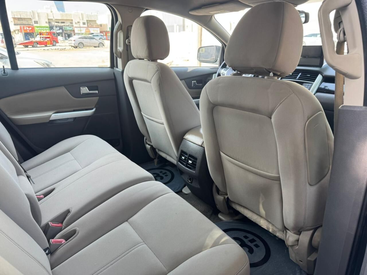 Riyadh, Vehicles, Cars & Trucks , SAR 28000,  Ford Edge,  2013,  Automatic,  231000 KM,    SE &ndash; Used For Sale  * Transmission:  * Fuel: Gasoline * Mileage: 2