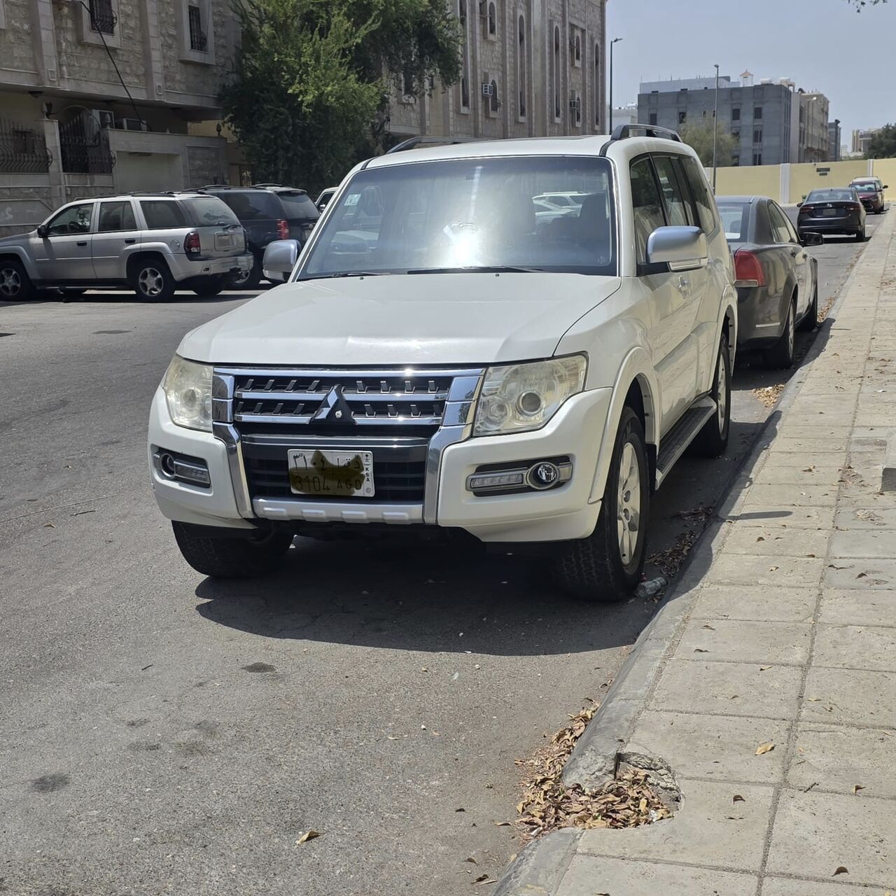 Dammam, Vehicles, Cars & Trucks , SAR 66000,  Mitsubishi Pajero,  2019,  Automatic,  270000 KM,  4 Wheel Drive Car