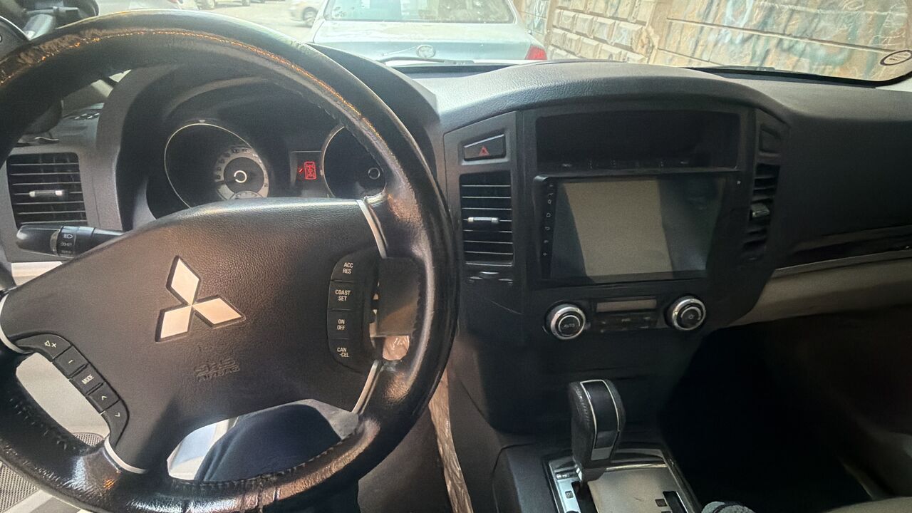 Riyadh, Vehicles, Cars & Trucks , SAR 32000,  Mitsubishi Pajero,  2013,  Automatic,  227000 KM,  Very Well Maintained