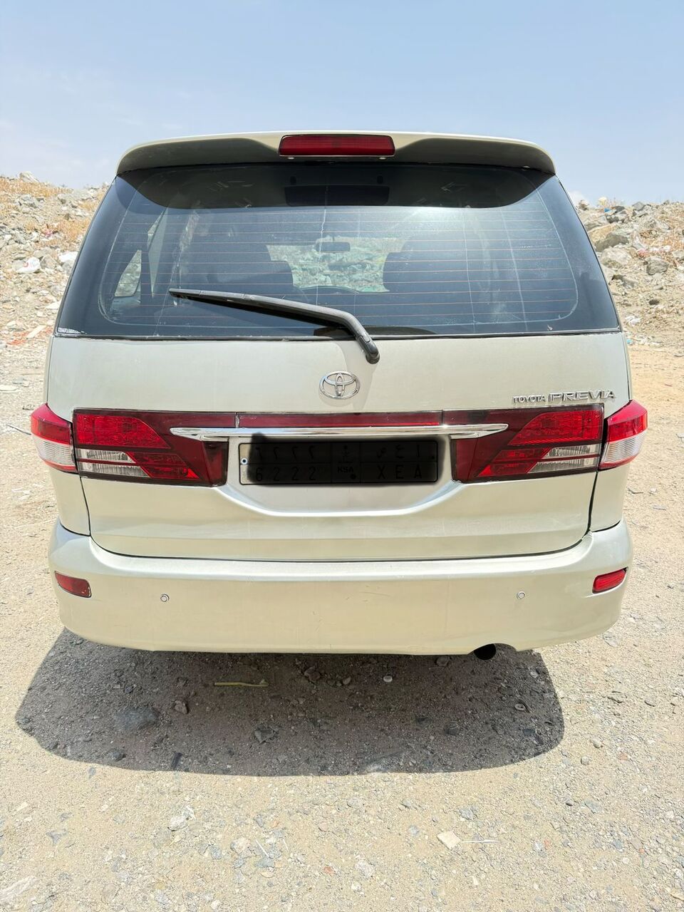 Makkah, Vehicles, Cars & Trucks , SAR 13000,  Toyota Previa,  2005,  Automatic,  700 KM,
