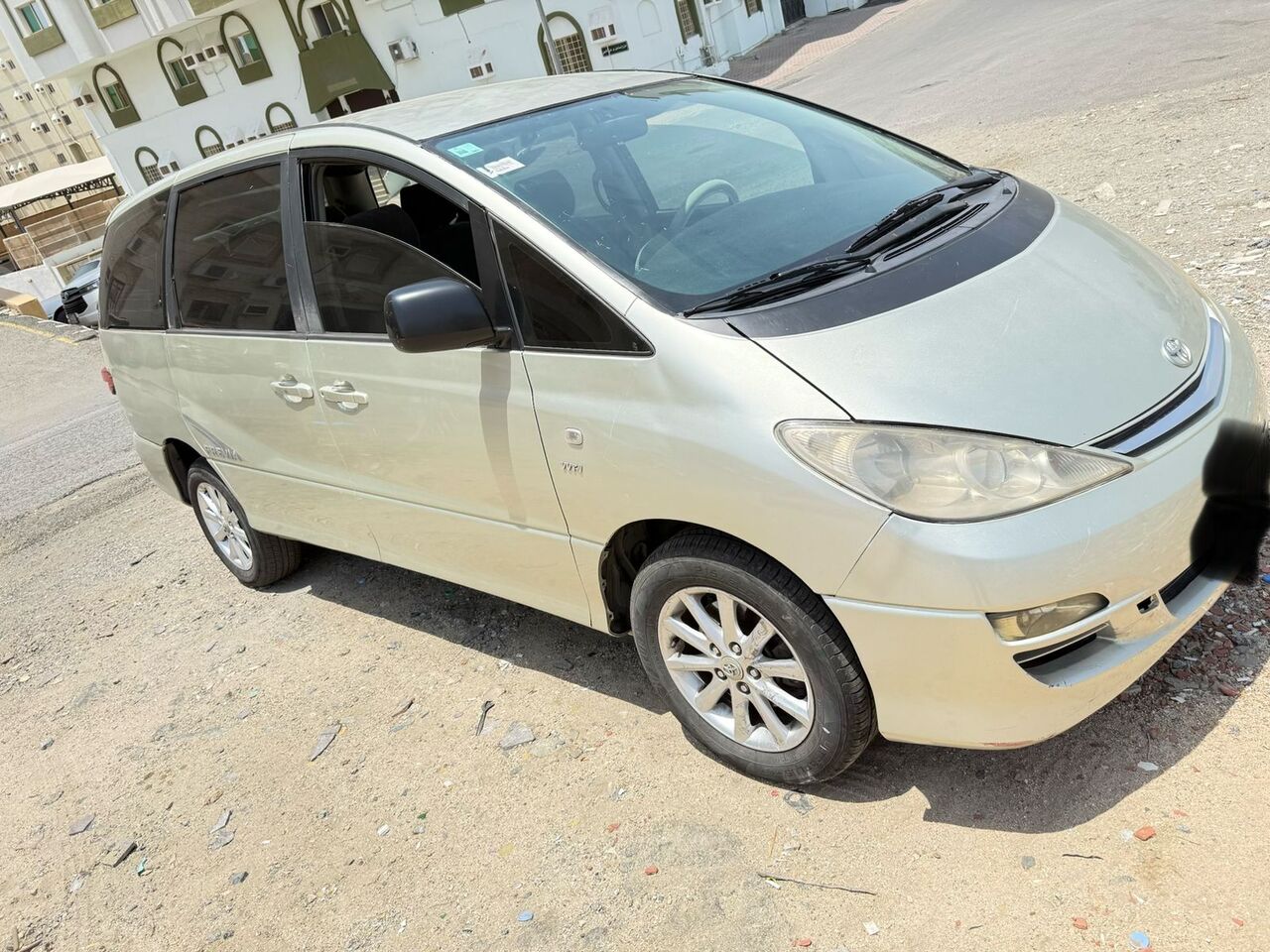 Makkah, Vehicles, Cars & Trucks , SAR 13000,  Toyota Previa,  2005,  Automatic,  700 KM,
