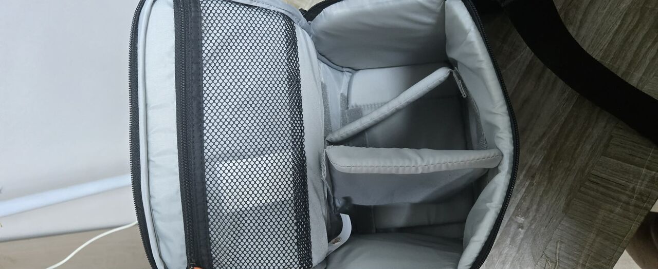 Al Malaz, Electronics, SAR 100,  2 شنطة كاميرا Camera Bag Lowepro جديدة بالكامل