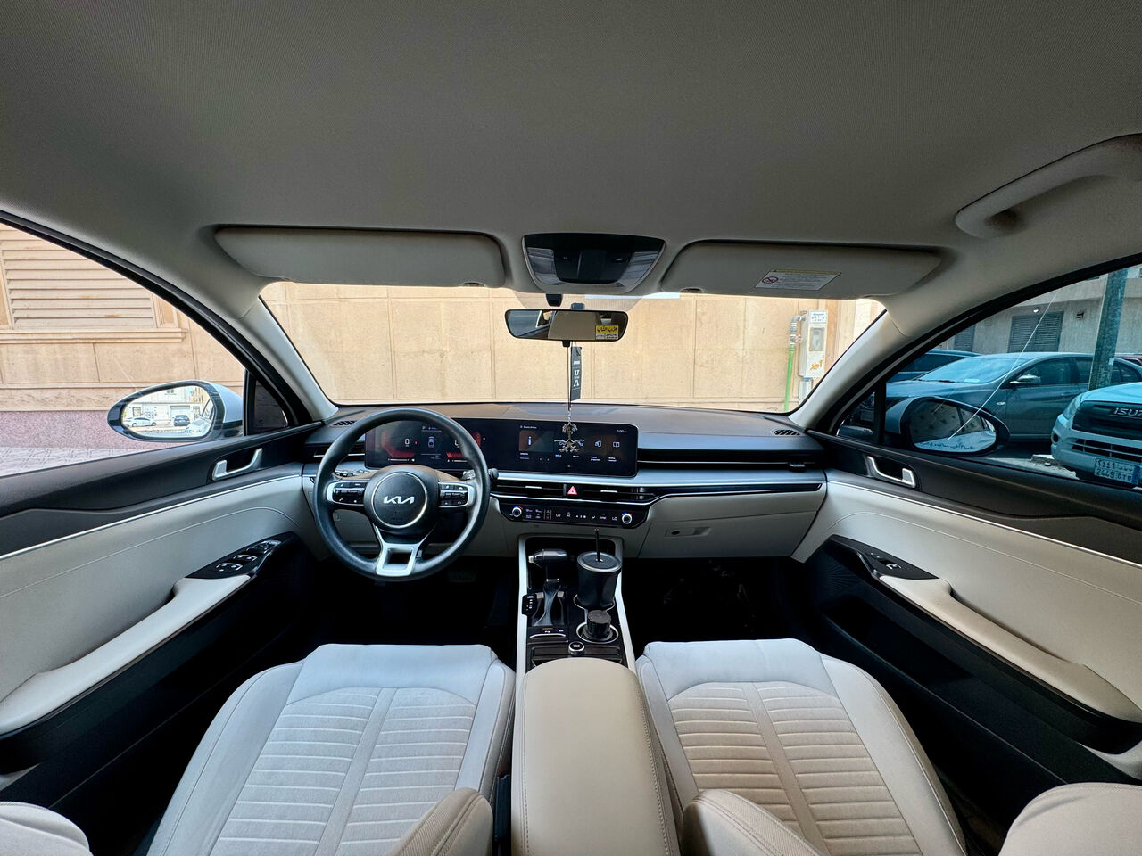Riyadh, Vehicles, Cars & Trucks , SAR 85000,  Kia K5,  2024,  Automatic,  139000 KM,