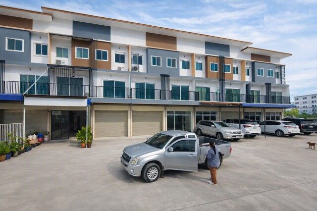 Bangkok, Villas, THB 11998,  23 Sq. Feet,  188ตร.ม. 2นอน 3 น้ำ อาคาร 3.5 ชั้น เซ็นทรัลมหาช