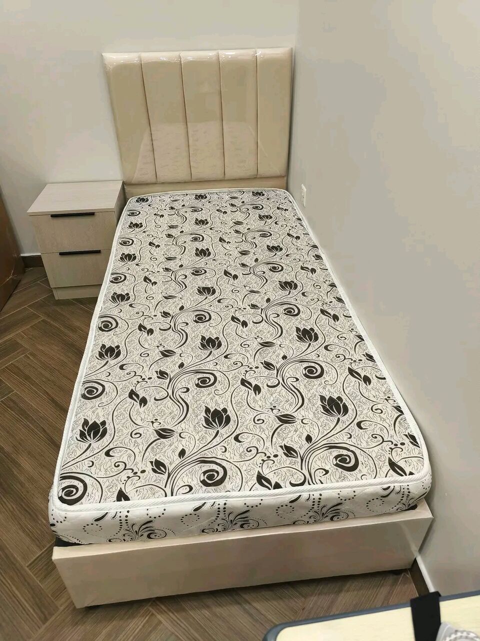 Jeddah, Furniture, SAR 1,  New Classic Bedroom Furniture Set Available