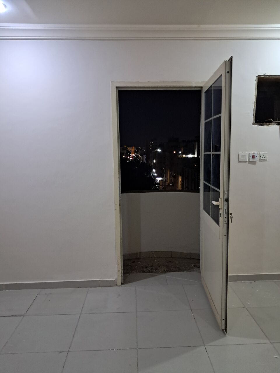 Al Aziziyah, Rooms for Rent, SAR 1000/month,  Room For Rent At Prime Location