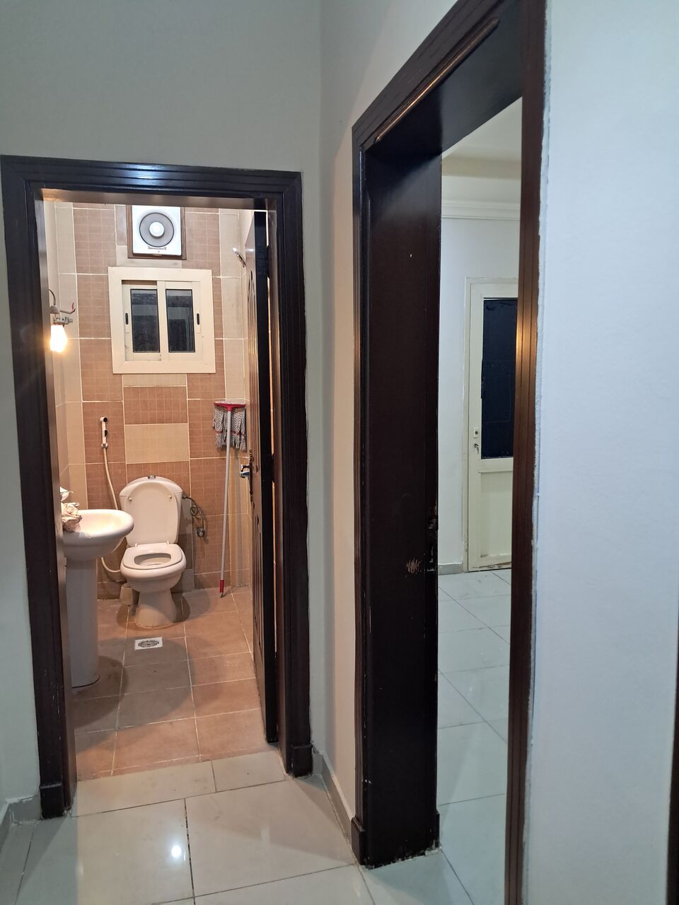 Al Aziziyah, Rooms for Rent, SAR 1000/month,  Room For Rent At Prime Location