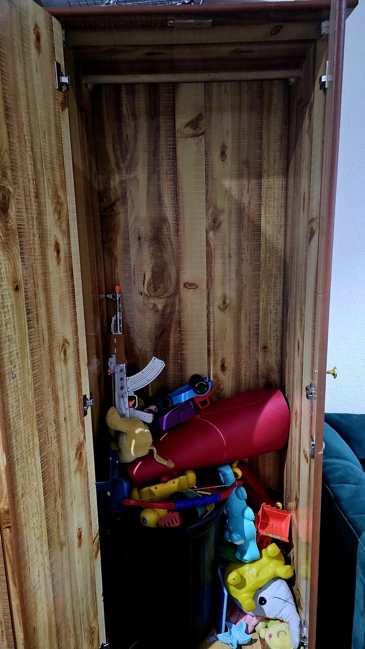 Ghirnatah, Furniture, SAR 250,  Wooden Cupboard
