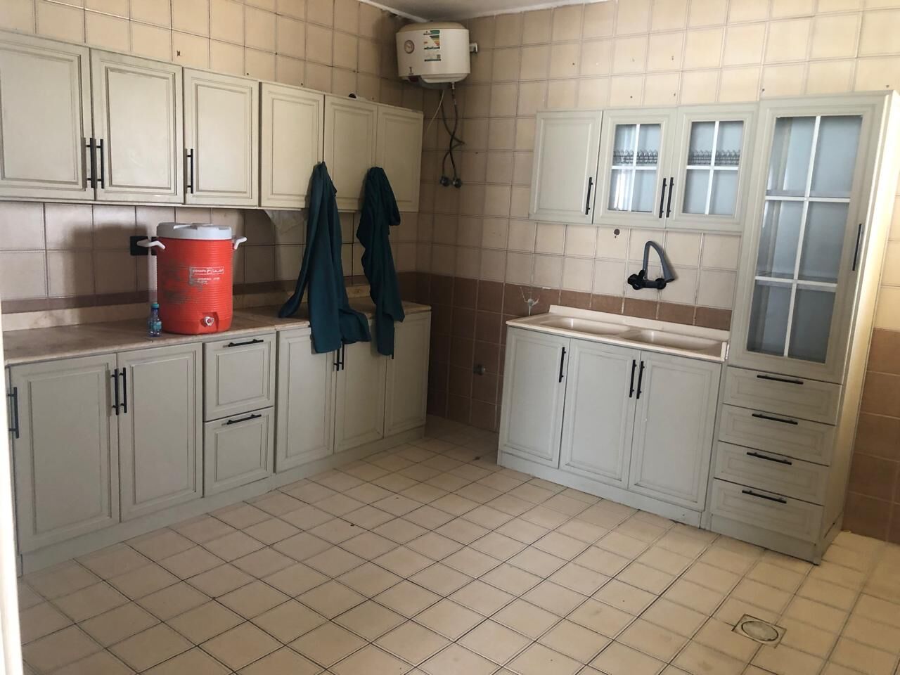 Al Rawdah, Apartments, Flats, Houses & Villas, SAR 35000/year,  3 BR,  Family Apartment 2nd Floor With 2 Beadroom 2 Hall 2 Bath Kitchen Hall
