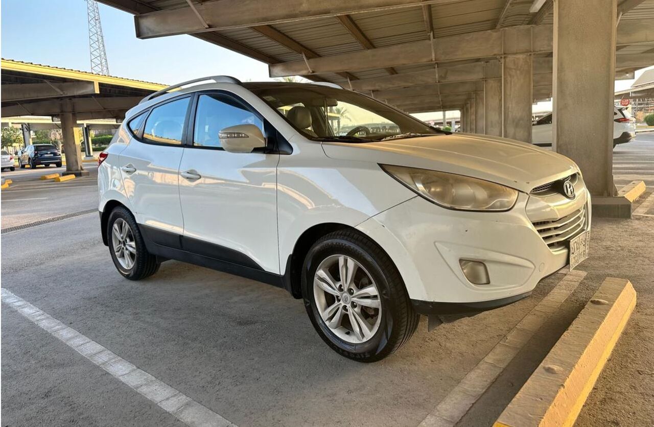 Al Jubail Al Balad, Vehicles, Cars & Trucks , SAR 28500,  Hyundai Tucson,  2012,  Automatic,  335000 KM,   -Full Option- -Well Maintained SR 27,500