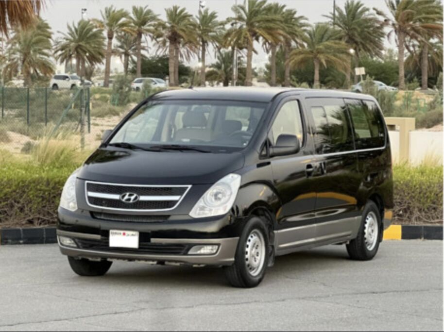 Manama, Vehicles, Cars & Trucks , BHD 1800,  Hyundai H1,  2013,  Automatic,  150000 KM,  12 SEATER  IN GOOD CONDITION ONLY FOR 1800 BHD!!!
