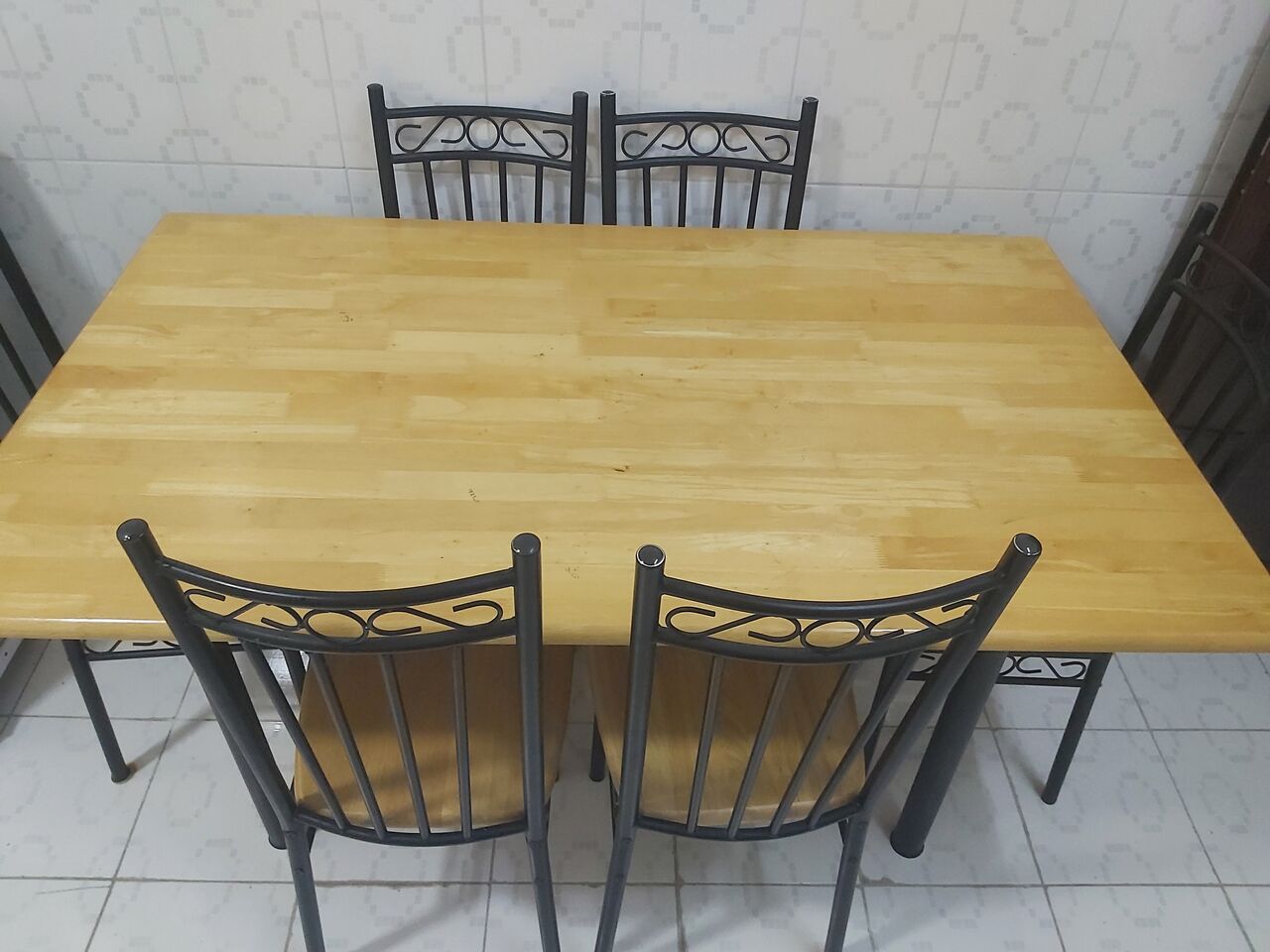 Dammam, Household Items, SAR 380,  Wooden / Steel Strong  Dining Table 1.5m X 90cm + 6 Chairs In Excellent Condition