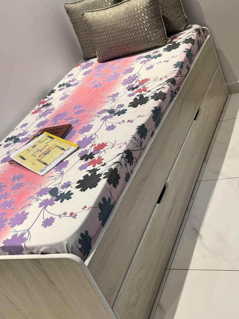 Al Rehab, Furniture, SAR 700,  Bed (0530452868)